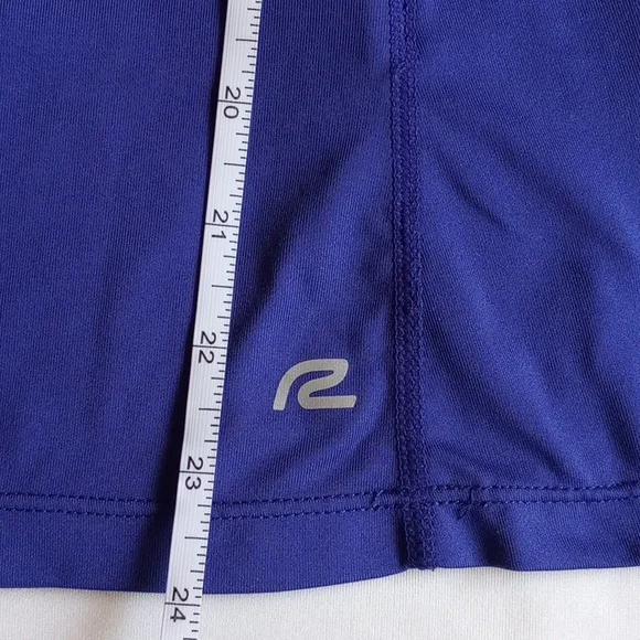 NWOT Road Runner Sports Long Sleeve Athletic Top S Thumbholes - Picture 7 of 9